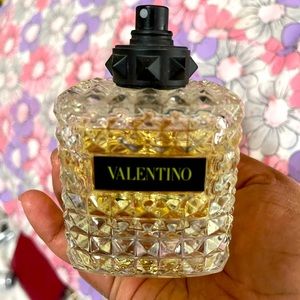 Valentino perfume Roma yellow dream for her